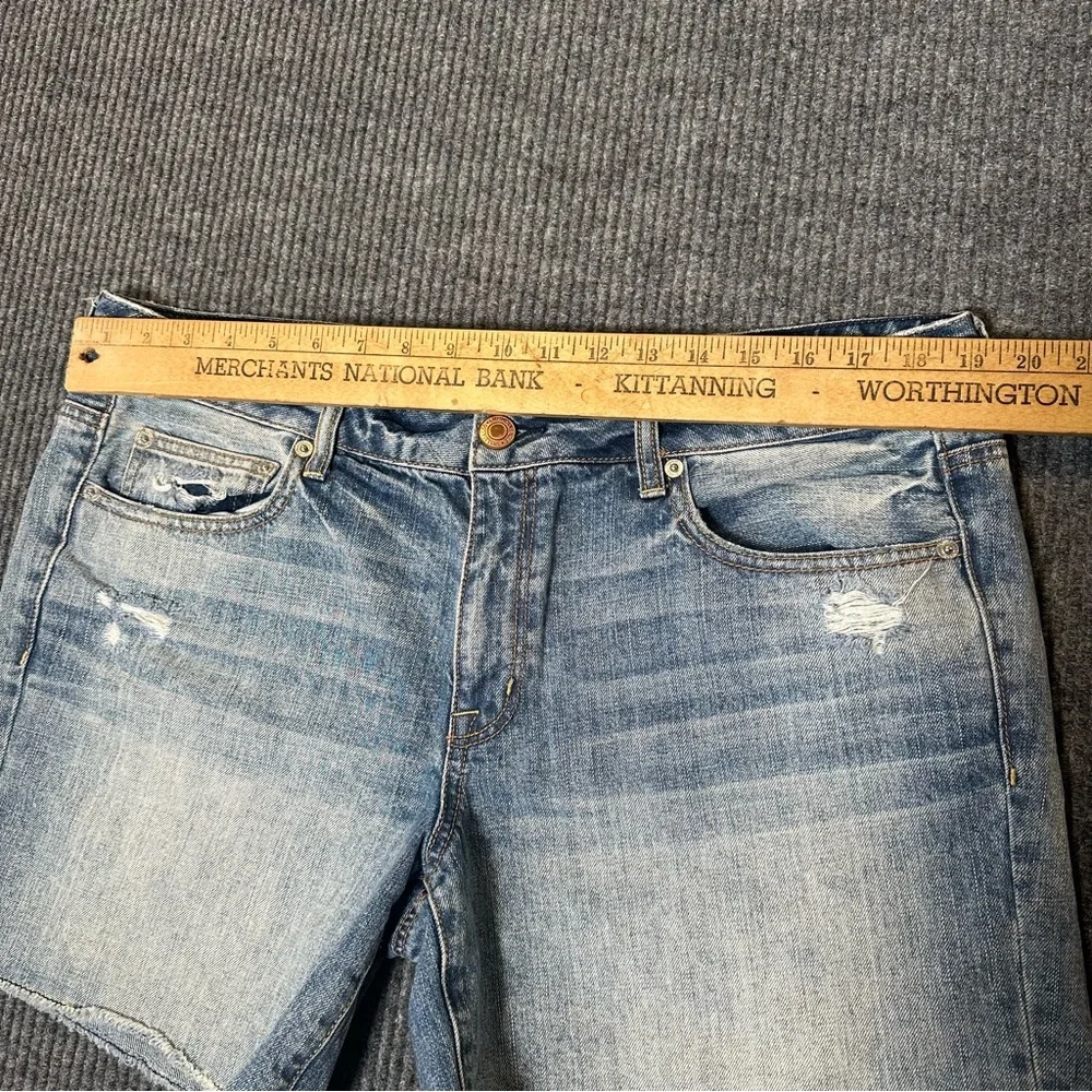 American Eagle Women's 16 Denim Blue Jean Shorts Cutoff Distressed AE Mid Rise - Picture 6 of 11